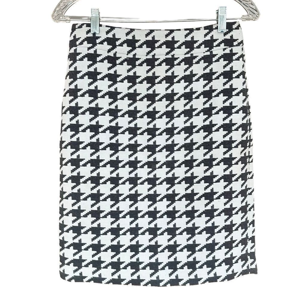 Banana Republic Pencil - Lined Skirt Pattern Black/White Size 0